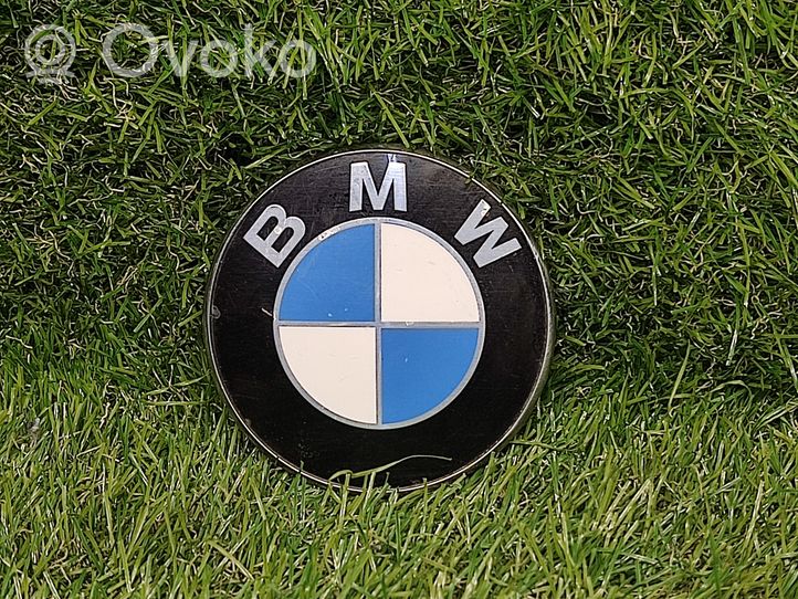 BMW 3 E46 Emblemat / Znaczek tylny / Litery modelu 8219237