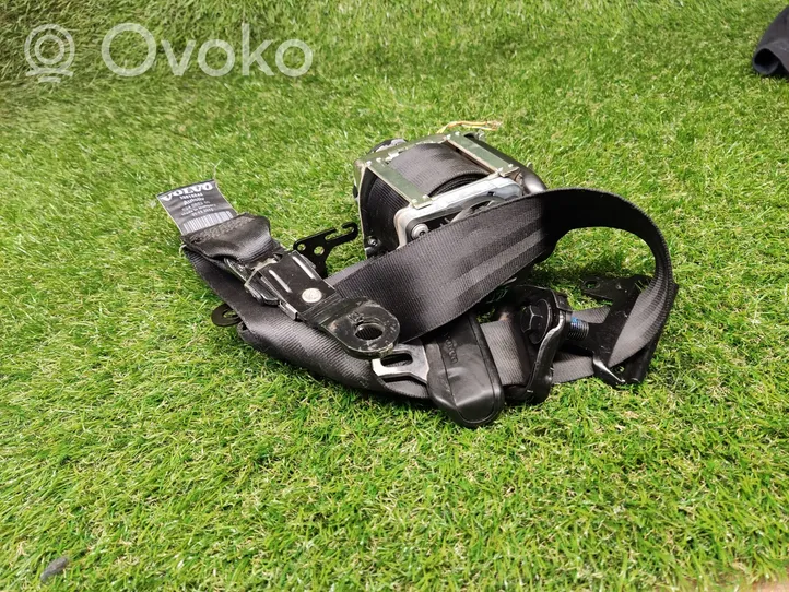 Volvo S60 Front seatbelt 39818844