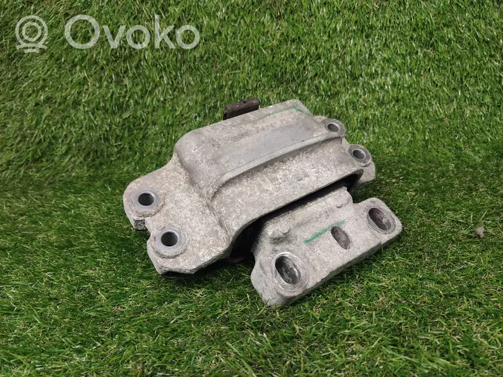 Volkswagen Jetta VI Gearbox mount 5C0199555A