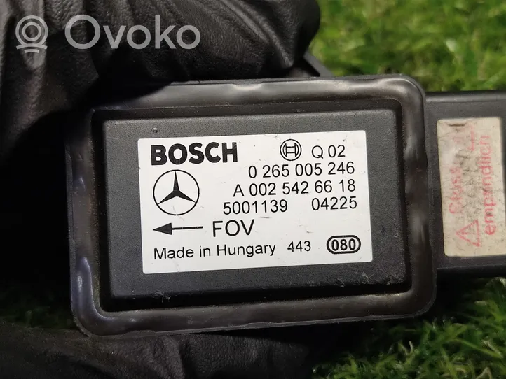 Mercedes-Benz Vito Viano W639 Sensor ESP de aceleración de frecuencia del intermitente A0025426618