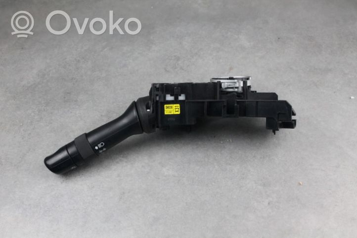 Subaru Outback Commodo de clignotant 17J0870H030