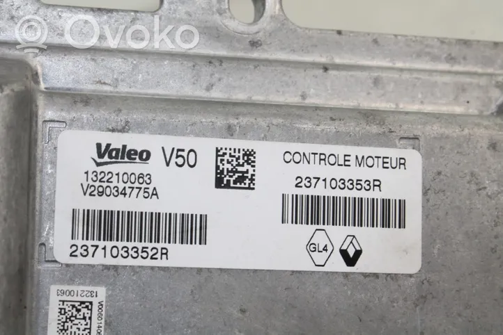 Renault Clio IV Komputer / Sterownik ECU i komplet kluczy 237103353R