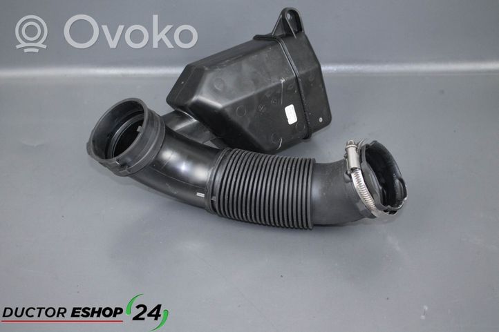 Opel Corsa E Muu moottoritilan osa 13427558