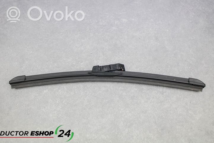 Nissan Pulsar Windshield/front glass wiper blade 