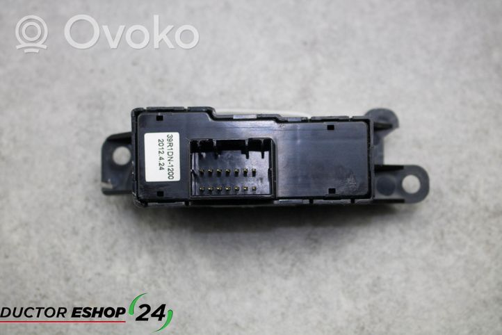 Hyundai i40 Traction control (ASR) switch 937303Z850