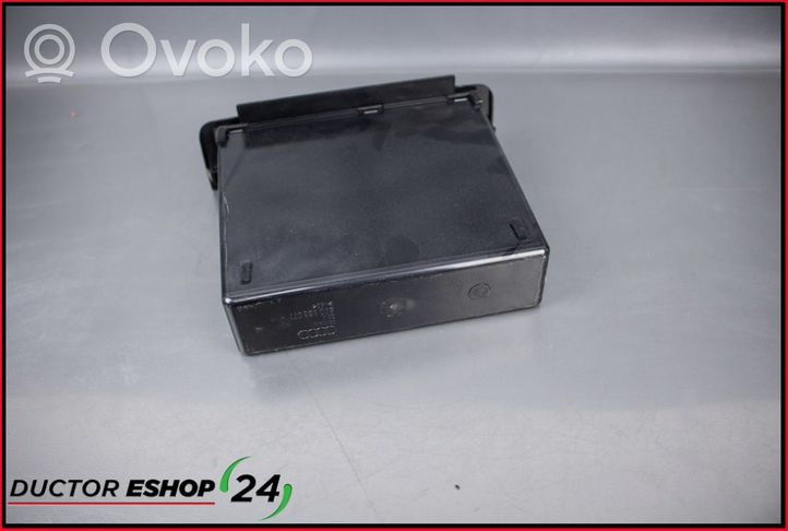 Audi A2 Glove box 8Z0863077