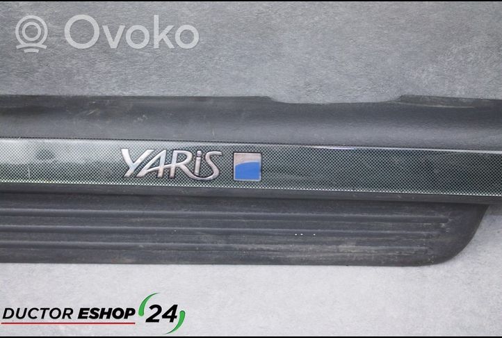 Toyota Yaris Listwa progowa przednia 679140D020