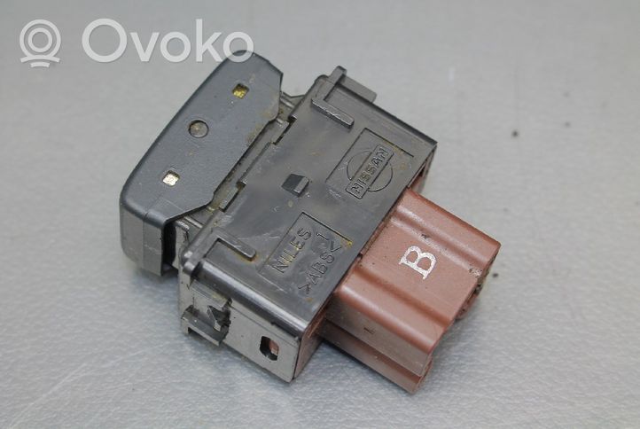 Infiniti EX Seat heating switch 