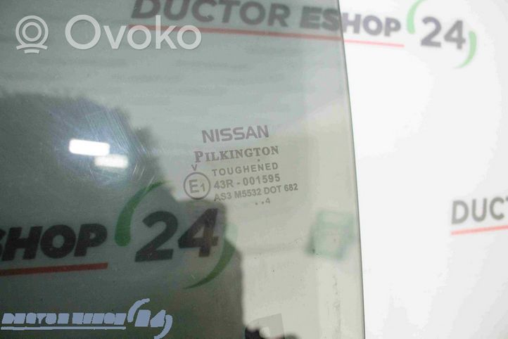 Nissan Leaf I (ZE0) Vetro del finestrino della portiera posteriore 43R001595