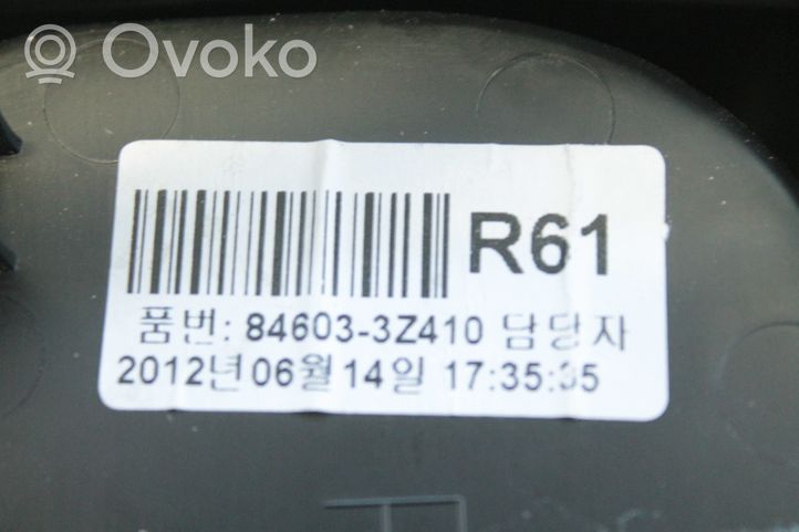 Hyundai i40 Kita centrinė konsolės (tunelio) detalė 846033Z410
