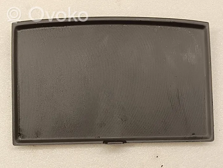 Chrysler Pacifica Kosnsolės stalčiuko/lentinėlės paklotėlis 61868AH