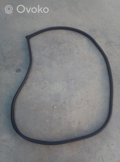 KIA Stonic Front door rubber seal 