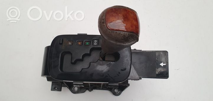 Toyota Hilux (AN10, AN20, AN30) Gear selector/shifter (interior) 