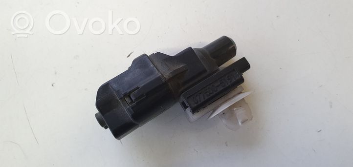 Toyota Prius (XW50) Outside/exterior temperature sensor 