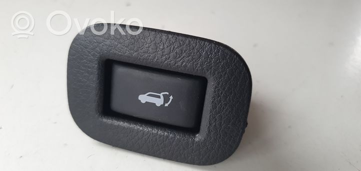 Nissan X-Trail T32 Tailgate interior release/open handle 