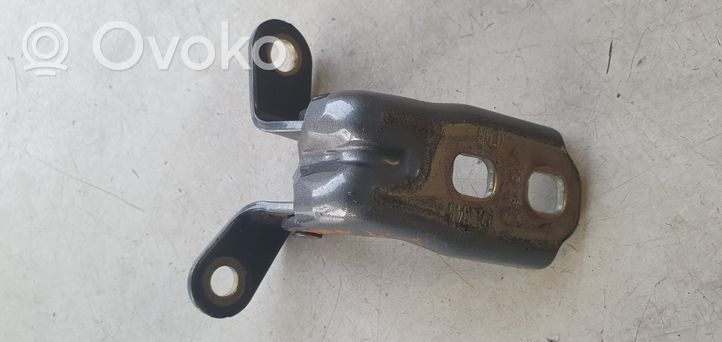 Opel Mokka Front door upper hinge 