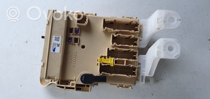 Toyota Auris E180 Module confort 