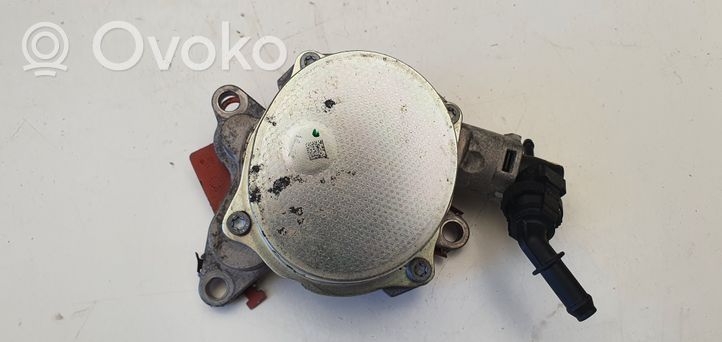 Nissan X-Trail T32 Vacuum pump 