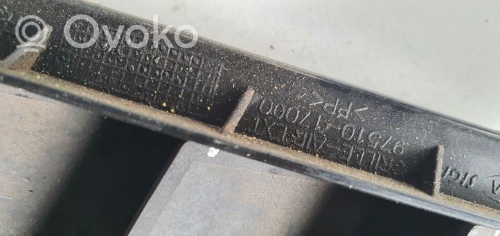 KIA Rio Kita išorės detalė 