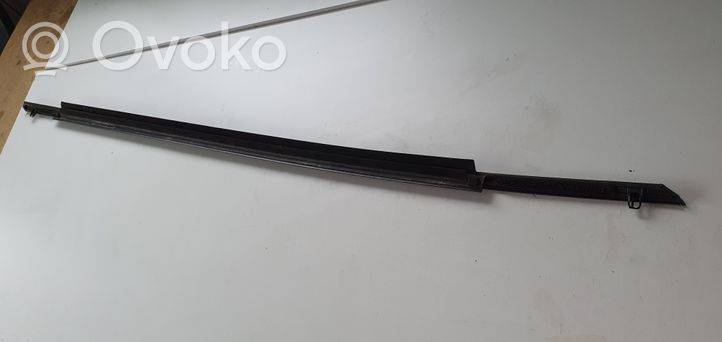 Mazda 6 Rivestimento della portiera anteriore (modanatura) 