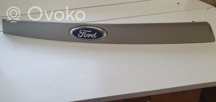 Ford B-MAX Takaluukun koristelista 