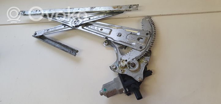 Honda CR-V Front door window regulator motor 