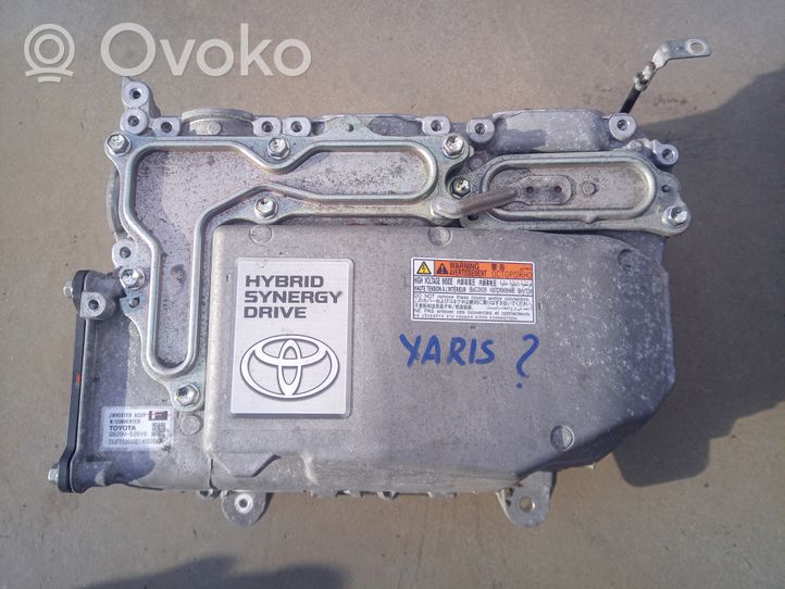Toyota Yaris Falownik / Przetwornica napięcia 