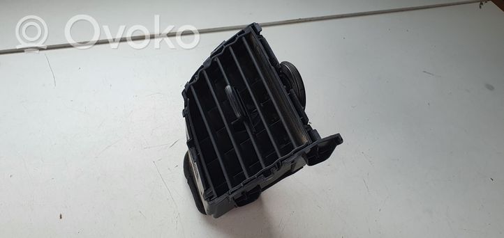 Nissan Leaf I (ZE0) Copertura griglia di ventilazione laterale cruscotto 