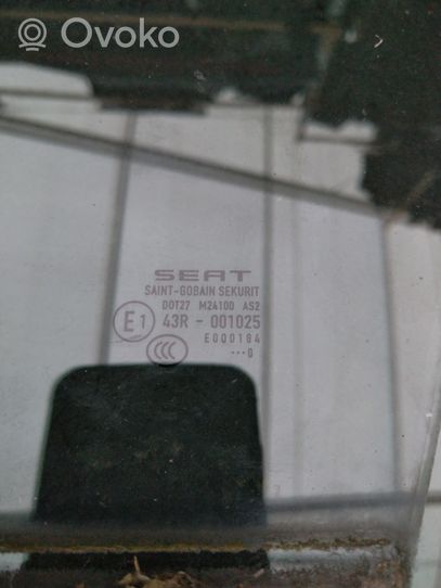 Seat Exeo (3R) Etuoven ikkunalasi, neliovinen malli 