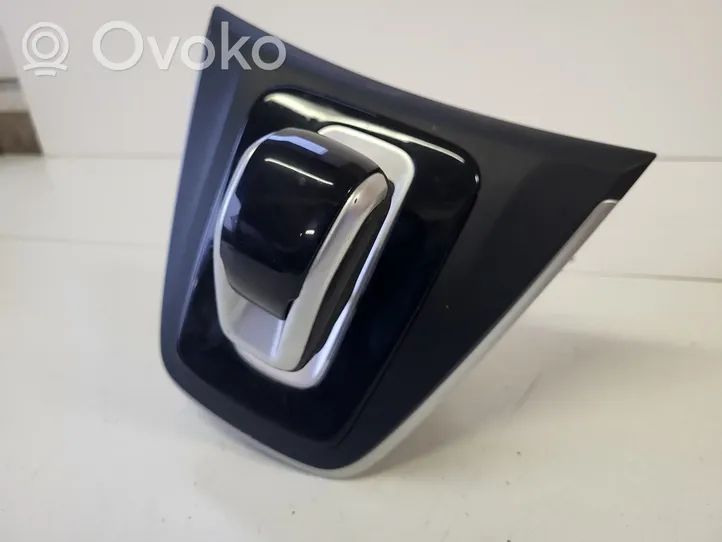 Honda CR-V Gear lever shifter trim leather/knob 