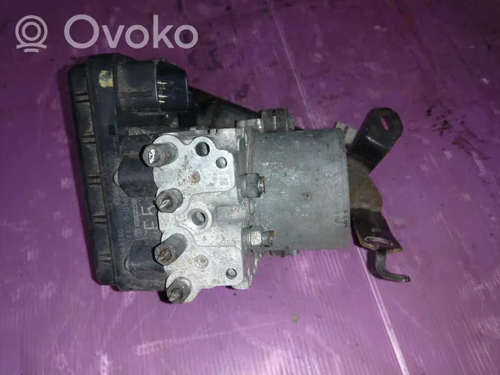 Mazda 6 Supporto pompa ABS 