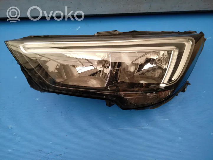 Opel Crossland X Lampa przednia 