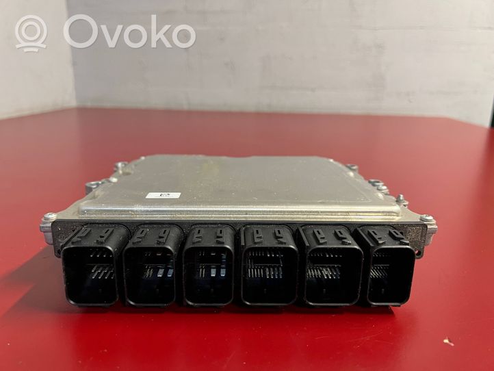 BMW X3 G01 Sterownik / Moduł ECU 8740357