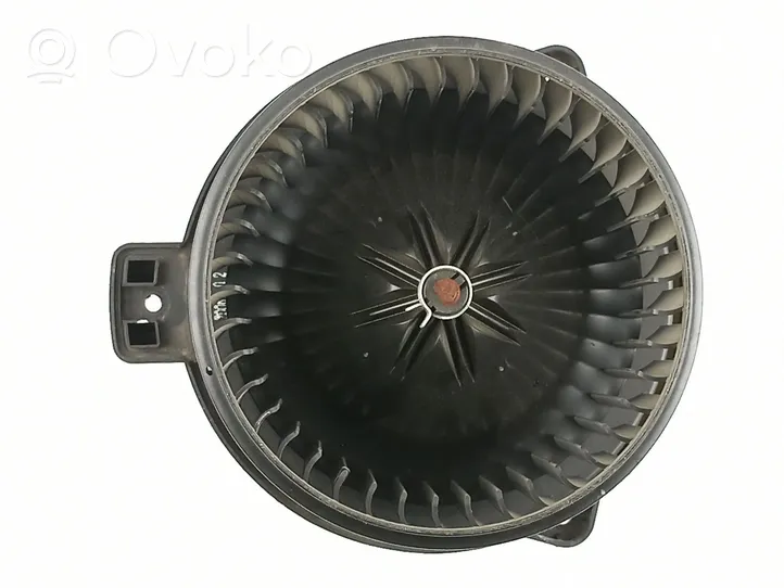 KIA Carens II Ventola riscaldamento/ventilatore abitacolo 971131D000