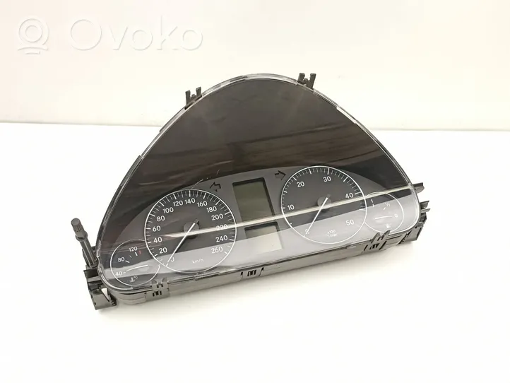 Mercedes-Benz CLK AMG A208 C208 Compteur de vitesse tableau de bord A2035409547