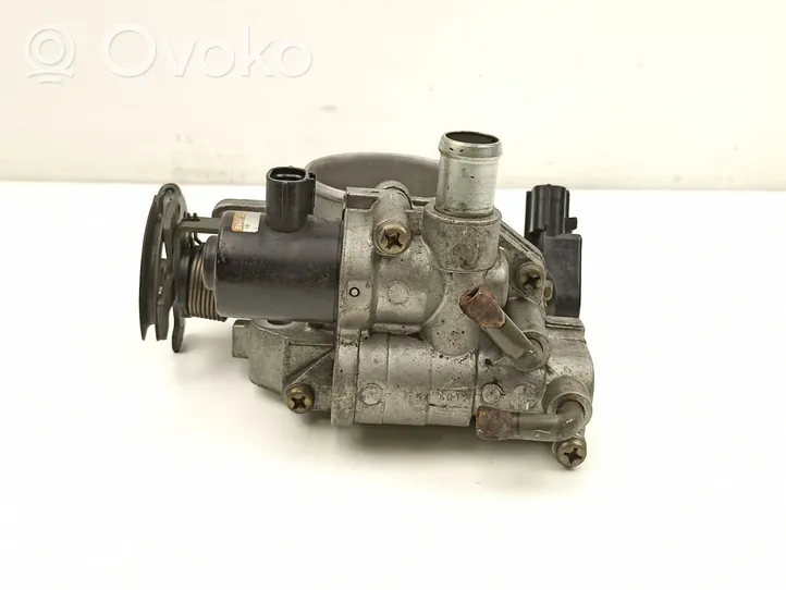 Mazda 323 F Valvola corpo farfallato B6CK13640A