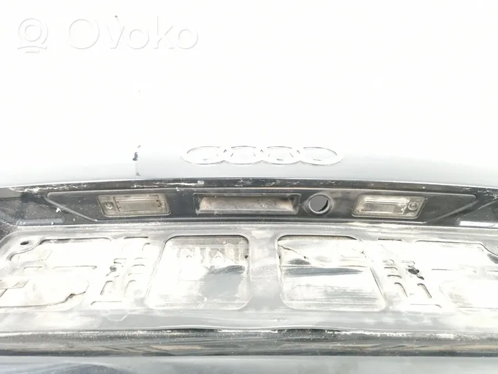 Audi A4 Allroad Galinis dangtis (bagažinės) 8E5827023AA