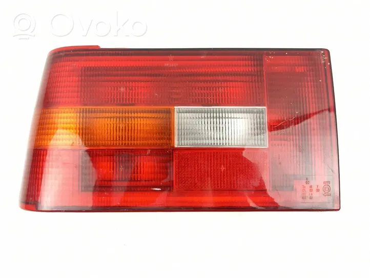 Volvo 440 Luci posteriori 3345127