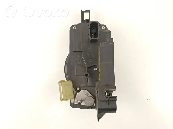 Opel Vectra C Cerradura de puerta delantera 13157762