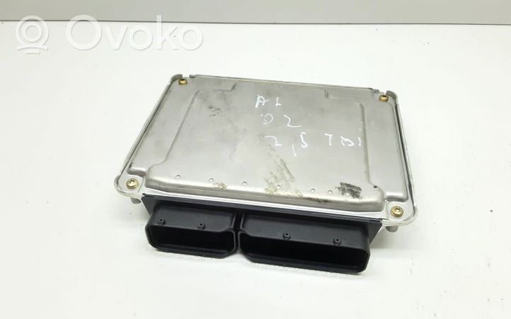 Audi A6 S6 C5 4B Calculateur moteur ECU 0281010822