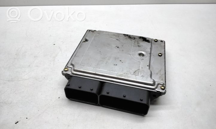 Mercedes-Benz E W211 Calculateur moteur ECU A6471530079