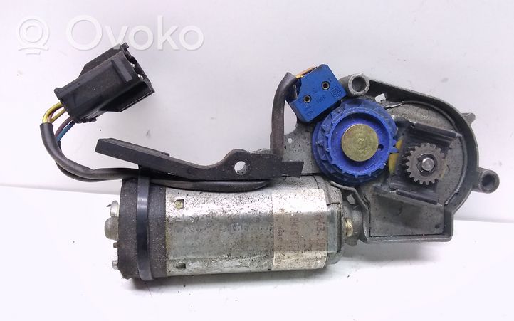 BMW 5 E34 Motore/attuatore 13786450