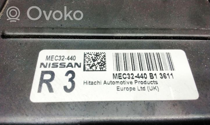 Nissan Almera Tino Sterownik / Moduł ECU MEC32440