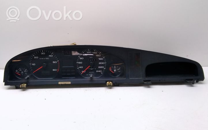 Audi A6 S6 C4 4A Compteur de vitesse tableau de bord 88311183