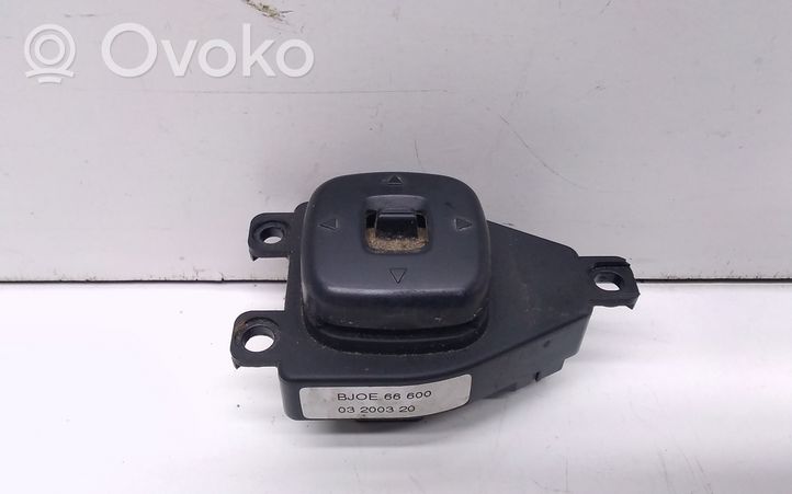 Mazda 3 I Bouton de commutateur rétroviseur latéral 03200320