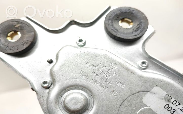 Ford Focus Galinio stiklo valytuvo varikliukas 0390201548