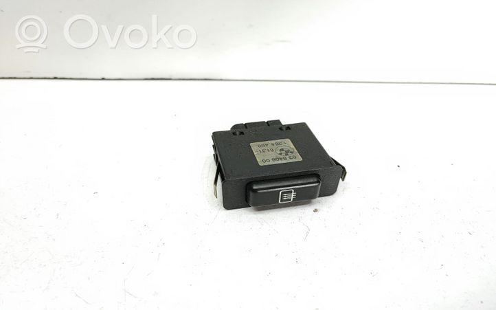 BMW 5 E34 Mirror heating switch 1384480