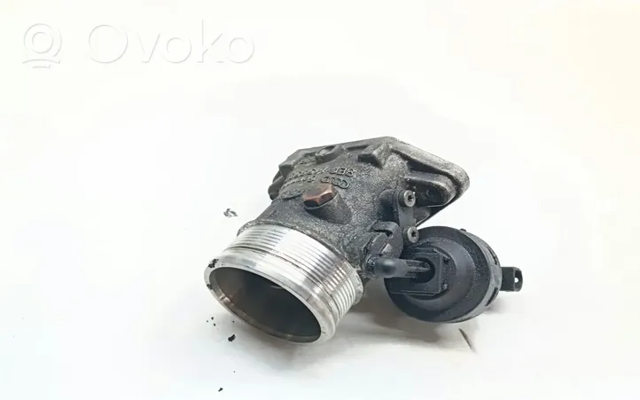 Volkswagen PASSAT B5.5 Throttle valve 8E0145950C