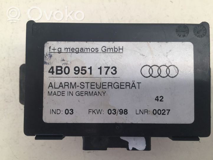 Audi A6 S6 C5 4B Hälytyksen ohjainlaite/moduuli 4B0951173