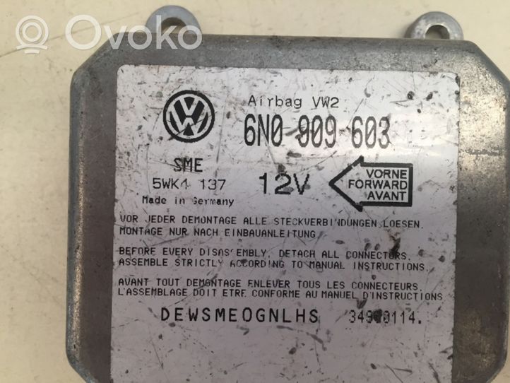 Volkswagen Golf III Module de contrôle airbag 6N0909603